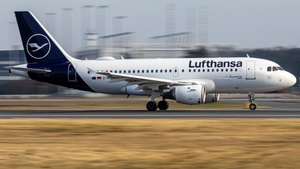 Photo of D-AILH - Airbus A319-114 operated by Lufthansa