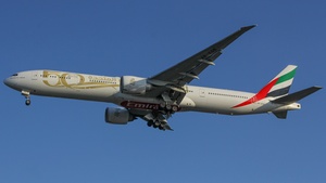 Photo of A6-EGE - Boeing 777-31H(ER) operated by Emirates