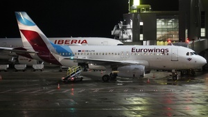 Photo of OE-LYV - Airbus A319-132 operated by Eurowings Europe