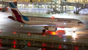 Photo of D-ABZI - Airbus A320-216 operated by Eurowings