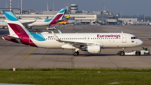 Photo of D-AEWI - Airbus A320-214 operated by Eurowings