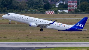 Photo of SE-RSP - Embraer ERJ-195LR operated by SAS Link