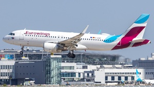 Photo of D-AEWF - Airbus A320-214 operated by Eurowings