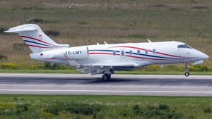 Photo of TC-LMT - Bombardier Challenger 350 operated by Genel Havacılık