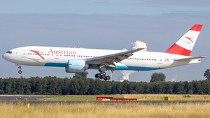Photo of OE-LPC - Boeing 777-2Z9(ER) operated by Austrian Airlines