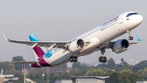 Photo of D-AEEC - Airbus A321-251NX operated by Eurowings