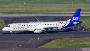 Photo of SE-RSR - Embraer ERJ-195LR operated by SAS Link