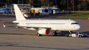 Photo of EI-GVA - Airbus A320-232 operated by Pembroke