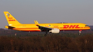 Photo of OE-LNK - Boeing 757-223(PCF) operated by DHL Air Austria