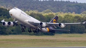 Photo of N572UP - Boeing 747-44AF operated by UPS United Parcel Service