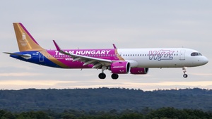 Photo of HA-LGI - Airbus A321-271NX operated by Wizz Air