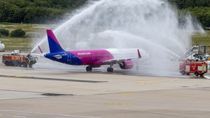 HA-LGH - Airbus A321-271NX