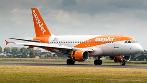 Photo of OE-LKX - Airbus A319-111 operated by easyJet Europe