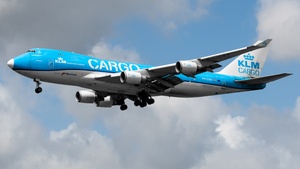 Photo of PH-CKA - Boeing 747-406F(ER) operated by KLM Cargo (opb Martinair)