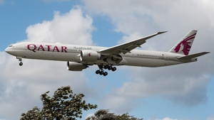 Photo of A7-BAX - Boeing 777-3DZ(ER) operated by Qatar Airways