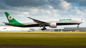 Photo of B-16711 - Boeing 777-35E(ER) operated by EVA Air