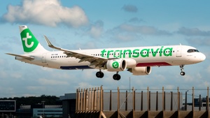 Photo of PH-YHW - Airbus A321-251NX operated by Transavia