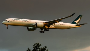 Photo of B-LXH - Airbus A350-1041 operated by Cathay Pacific Airways