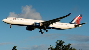 Photo of N817NW - Airbus A330-323 operated by Delta Air Lines
