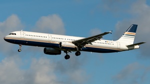 Photo of EC-NLJ - Airbus A321-231 operated by Privilege Style
