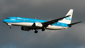 Photo of PH-BXU - Boeing 737-8BK operated by KLM Royal Dutch Airlines