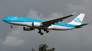 Photo of PH-AOF - Airbus A330-203 operated by KLM Royal Dutch Airlines
