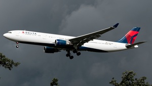 Photo of N826NW - Airbus A330-302 operated by Delta Air Lines