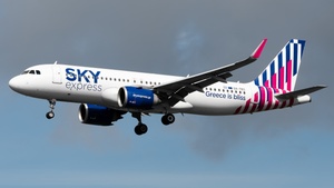 Photo of SX-TEC - Airbus A320-251N operated by Sky Express