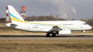 Photo of RA-89033 - Sukhoi Superjet 100-95LR operated by Red Wings