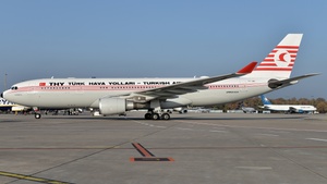 Photo of TC-JNC - Airbus A330-203 operated by Turkish Airlines