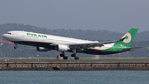 Photo of B-16338 - Airbus A330-302 operated by EVA Air