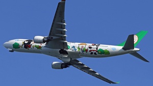 Photo of B-16331 - Airbus A330-302 operated by EVA Air