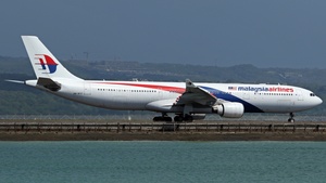 Photo of 9M-MTF - Airbus A330-323 operated by Malaysia Airlines