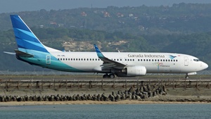 Photo of PK-GML - Boeing 737-8U3 operated by Garuda Indonesia