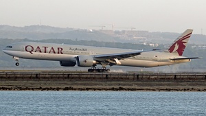 Photo of A7-BAU - Boeing 777-3DZ(ER) operated by Qatar Airways