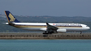 Photo of 9V-SSH - Airbus A330-343 operated by Singapore Airlines