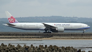 Photo of B-18005 - Boeing 777-309(ER) operated by China Airlines