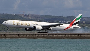 Photo of A6-EBA - Boeing 777-31H(ER) operated by Emirates