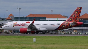 Photo of PK-LAY - Airbus A320-214 operated by Batik Air
