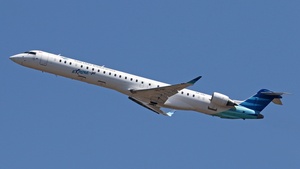 Photo of PK-GRI - Bombardier CRJ-1000ER operated by Garuda Indonesia