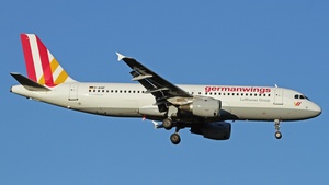 Photo of D-AIQF - Airbus A320-211 operated by Germanwings