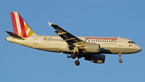 Photo of D-AKNK - Airbus A319-112 operated by Germanwings