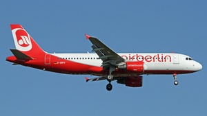 Photo of D-ABFO - Airbus A320-214 operated by Air Berlin