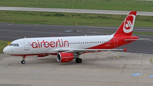 Photo of D-ABFF - Airbus A320-214 operated by Air Berlin