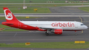 Photo of D-ABDY - Airbus A320-214 operated by Air Berlin