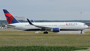 Photo of N1607B - Boeing 767-332(ER) operated by Delta Air Lines