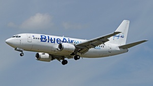 Photo of YR-BAF - Boeing 737-322 operated by Blue Air