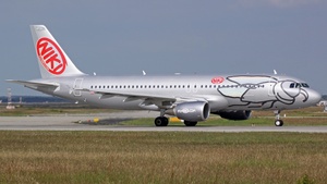Photo of OE-LEC - Airbus A320-214 operated by Niki