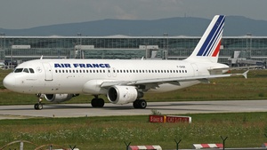 Photo of F-GHQK - Airbus A320-211 operated by Air France