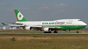 Photo of B-16462 - Boeing 747-45E(BDSF) operated by EVA Air Cargo